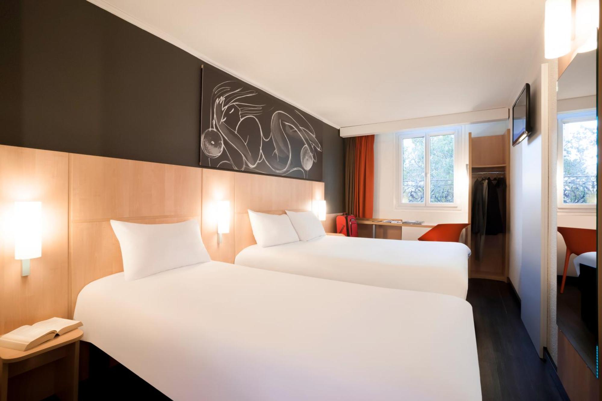 ไอบิส ปารีส แมน มงปาร์นาส 14 Hotel ภายนอก รูปภาพ